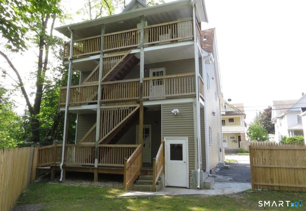 71 East Pearl Street Second Floor, Torrington, CT 06790