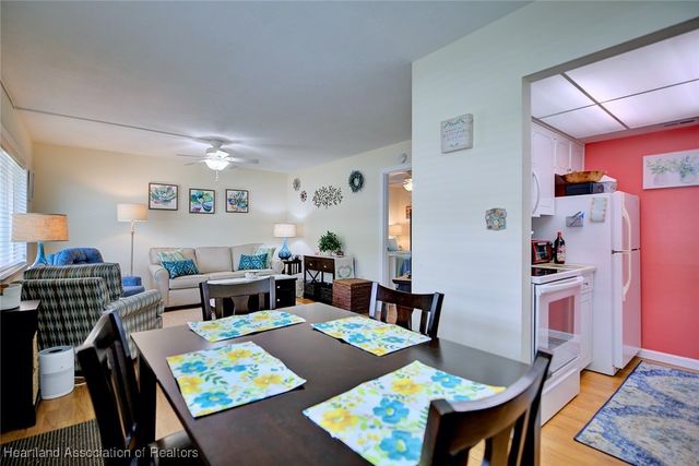 2111 Lakeview Drive 6B, Sebring, FL 33870