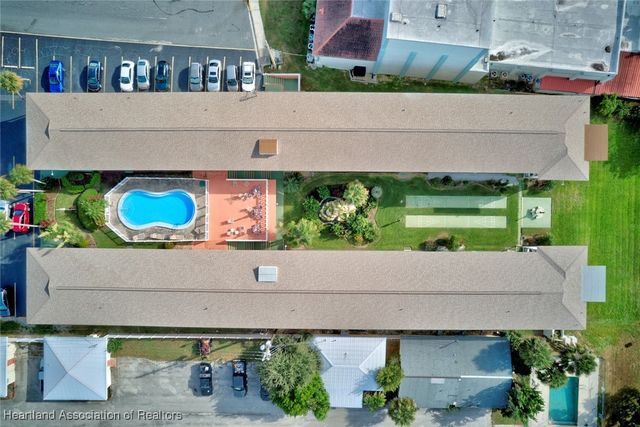 2111 Lakeview Drive 6B, Sebring, FL 33870