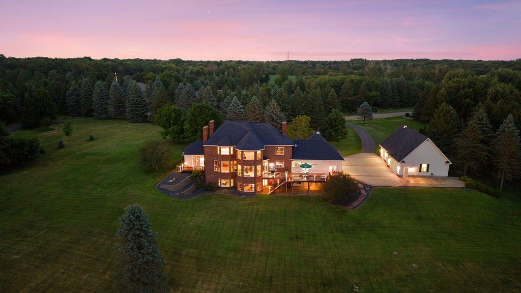 4650 Neal Avenue N, Stillwater, MN 55082 — exterior
