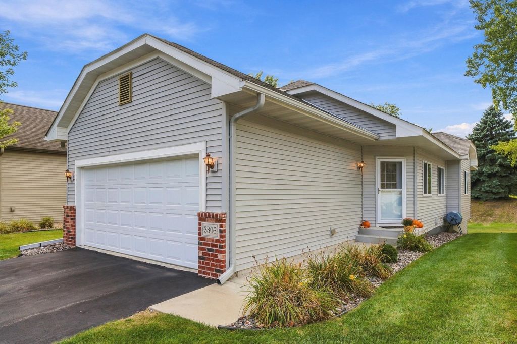3806 Meadowview Way, Saint Bonifacius, MN 55375 — exterior