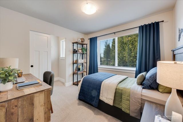 14303 SE 284th Place, Kent, WA 98042