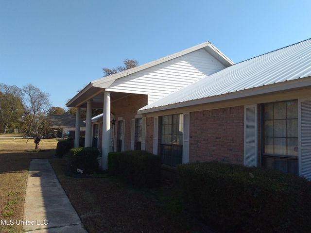 200 Flemming Lane, Indianola, MS 38751