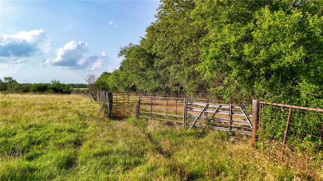 339 FM, Kosse, TX 76653