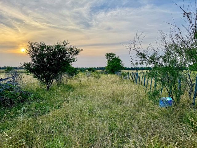 339 FM, Kosse, TX 76653