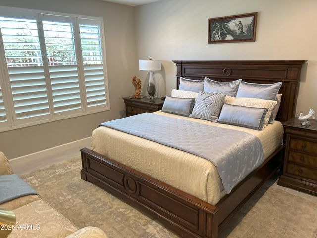 16822 W CATALINA Drive, Goodyear, AZ 85395