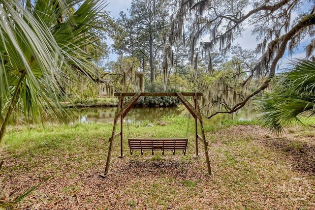 7 Wesley Crossing, Savannah, GA 31411