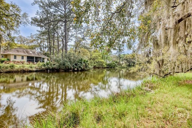 7 Wesley Crossing, Savannah, GA 31411