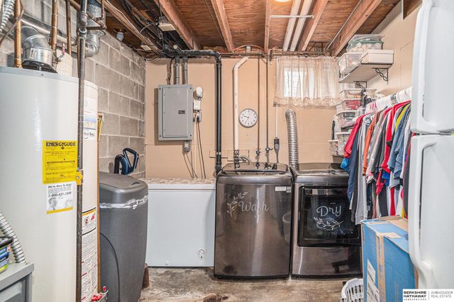 7814 Leafplum Drive, La Vista, NE 68128