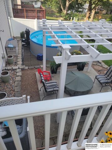 7814 Leafplum Drive, La Vista, NE 68128