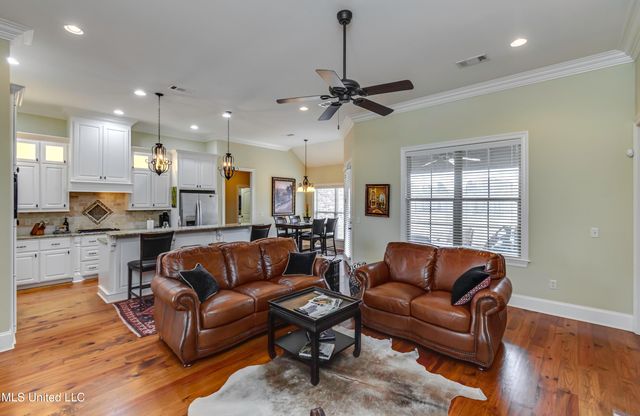 158 Hampton Hills Boulevard, Canton, MS 39046