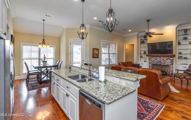 158 Hampton Hills Boulevard, Canton, MS 39046