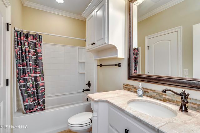 158 Hampton Hills Boulevard, Canton, MS 39046