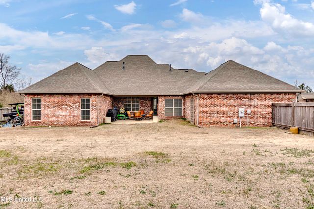 158 Hampton Hills Boulevard, Canton, MS 39046