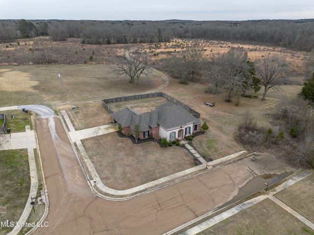 158 Hampton Hills Boulevard, Canton, MS 39046