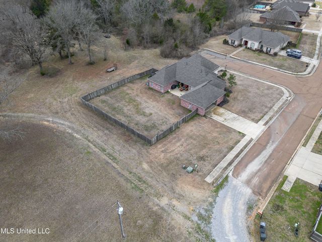 158 Hampton Hills Boulevard, Canton, MS 39046