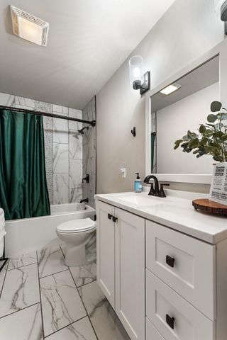 406 Bolka Avenue, Michigan City, IN 46360