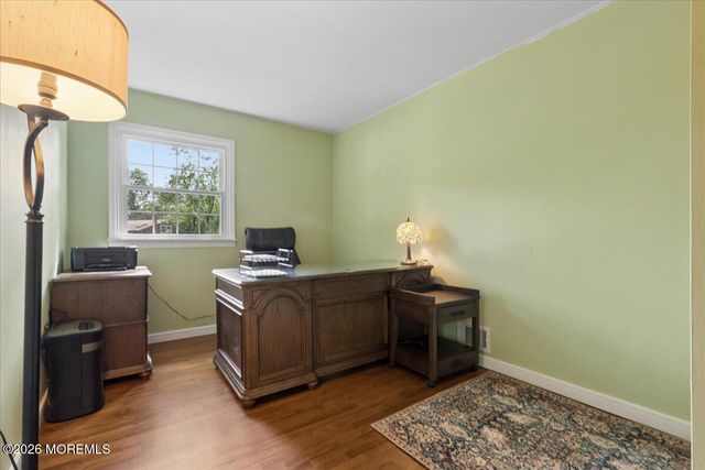 7 Sandspring Drive, Eatontown, NJ 07724