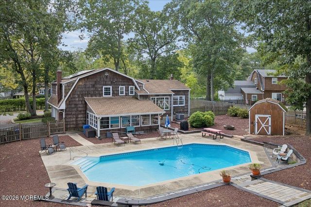 7 Sandspring Drive, Eatontown, NJ 07724