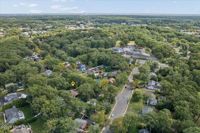 7 Sandspring Drive, Eatontown, NJ 07724