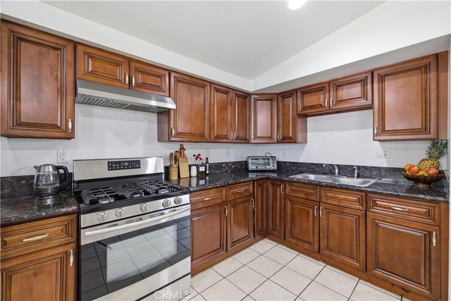 11961 170th Street, Artesia, CA 90701