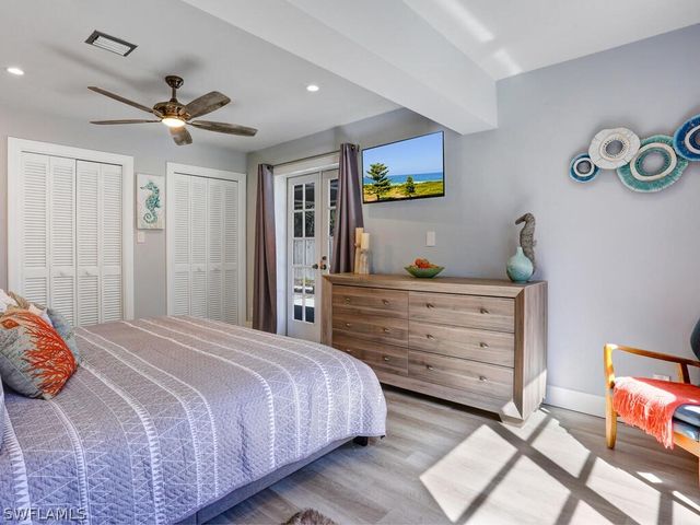 1014 Broad AVE N, Naples, FL 34102