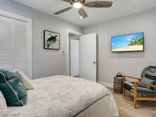 1014 Broad AVE N, Naples, FL 34102