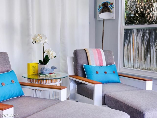 1014 Broad AVE N, Naples, FL 34102