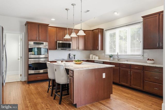 320 TARBERT DR, West Chester, PA 19382