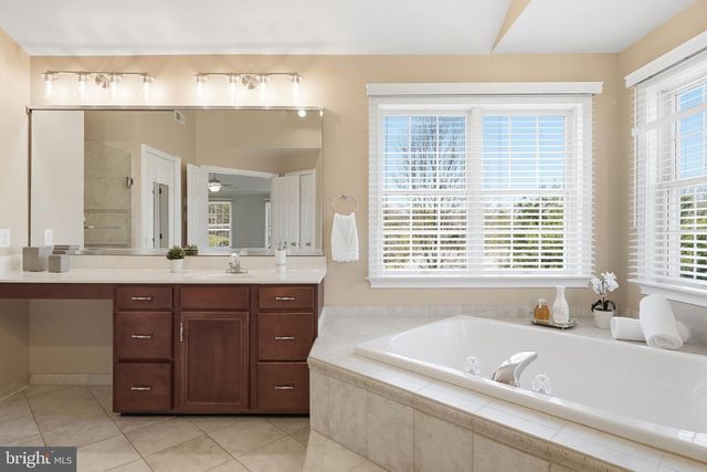 320 TARBERT DR, West Chester, PA 19382