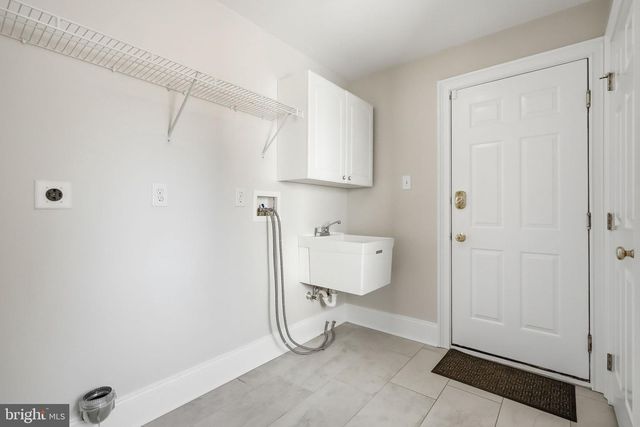 320 TARBERT DR, West Chester, PA 19382