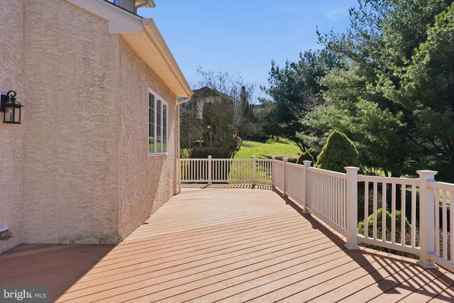 320 TARBERT DR, West Chester, PA 19382