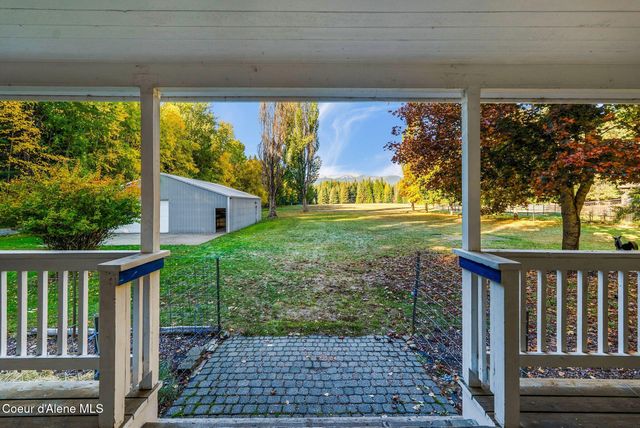 55 Trotter Ln, Sandpoint, ID 83864