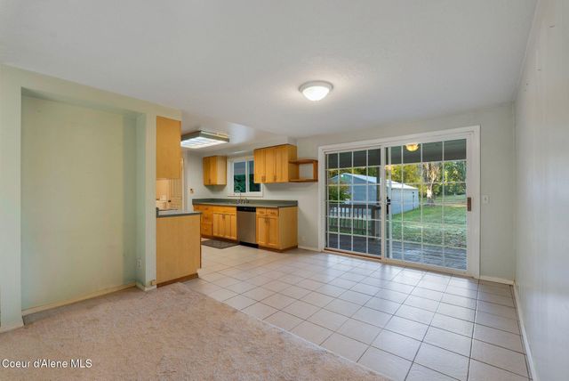 55 Trotter Ln, Sandpoint, ID 83864