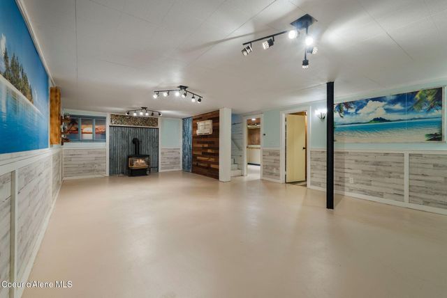 55 Trotter Ln, Sandpoint, ID 83864