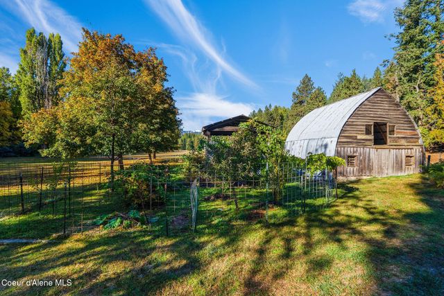 55 Trotter Ln, Sandpoint, ID 83864