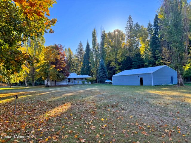 55 Trotter Ln, Sandpoint, ID 83864