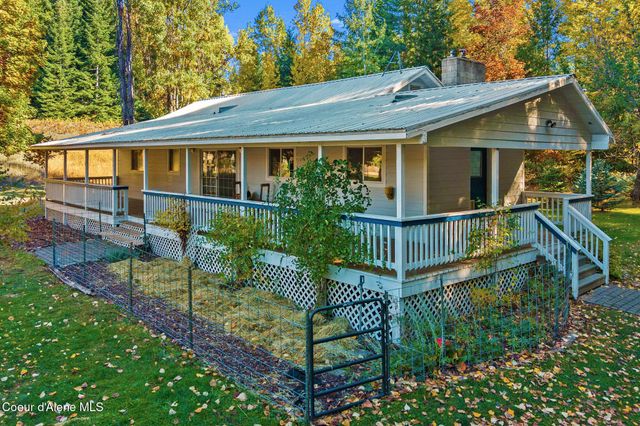 55 Trotter Ln, Sandpoint, ID 83864