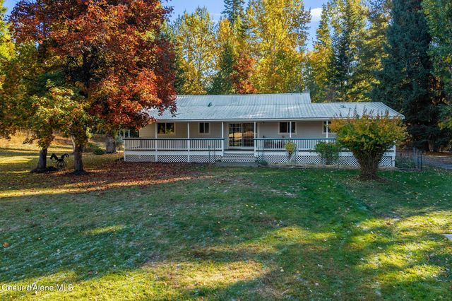 55 Trotter Ln, Sandpoint, ID 83864