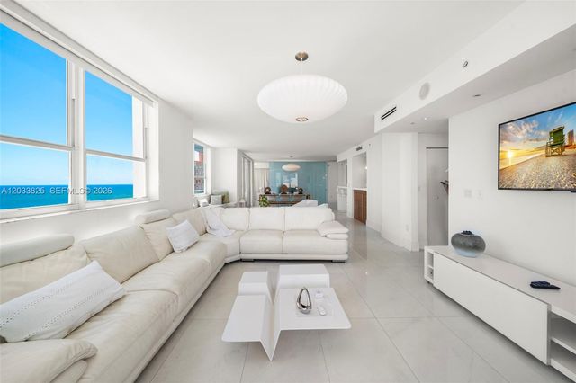 90 Alton Road PH3209, Miami Beach, FL 33139