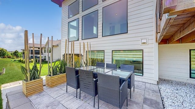 3055 Jackpine Drive, Waukee, IA 50263