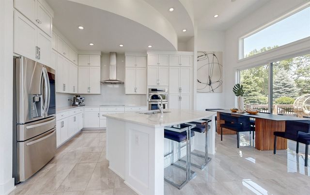 3055 Jackpine Drive, Waukee, IA 50263