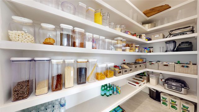 3055 Jackpine Drive, Waukee, IA 50263