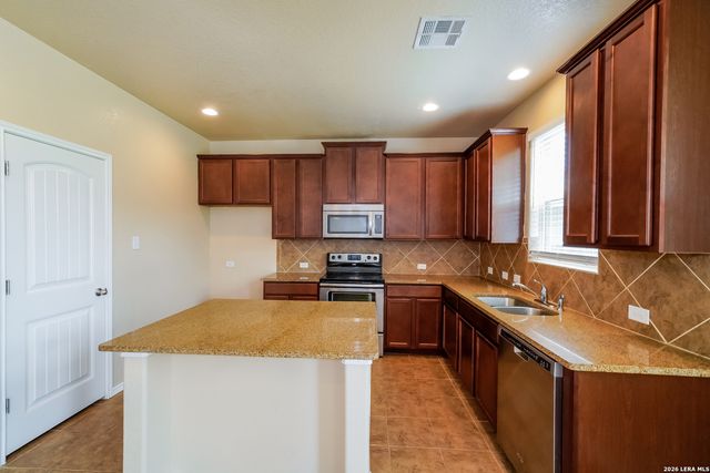 2546 Just My Style, San Antonio, TX 78245