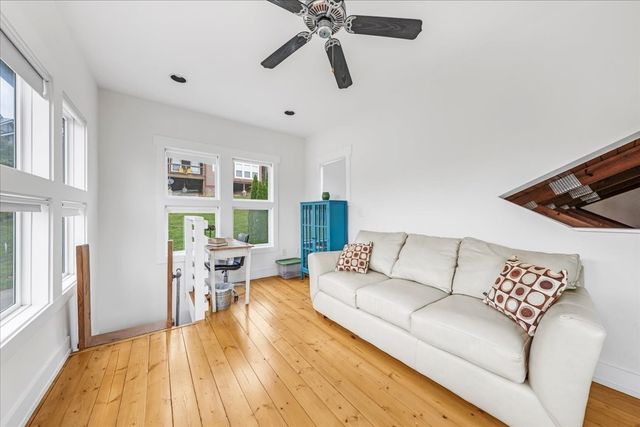 105 Sandgate Ct, Smithville, TN 37166
