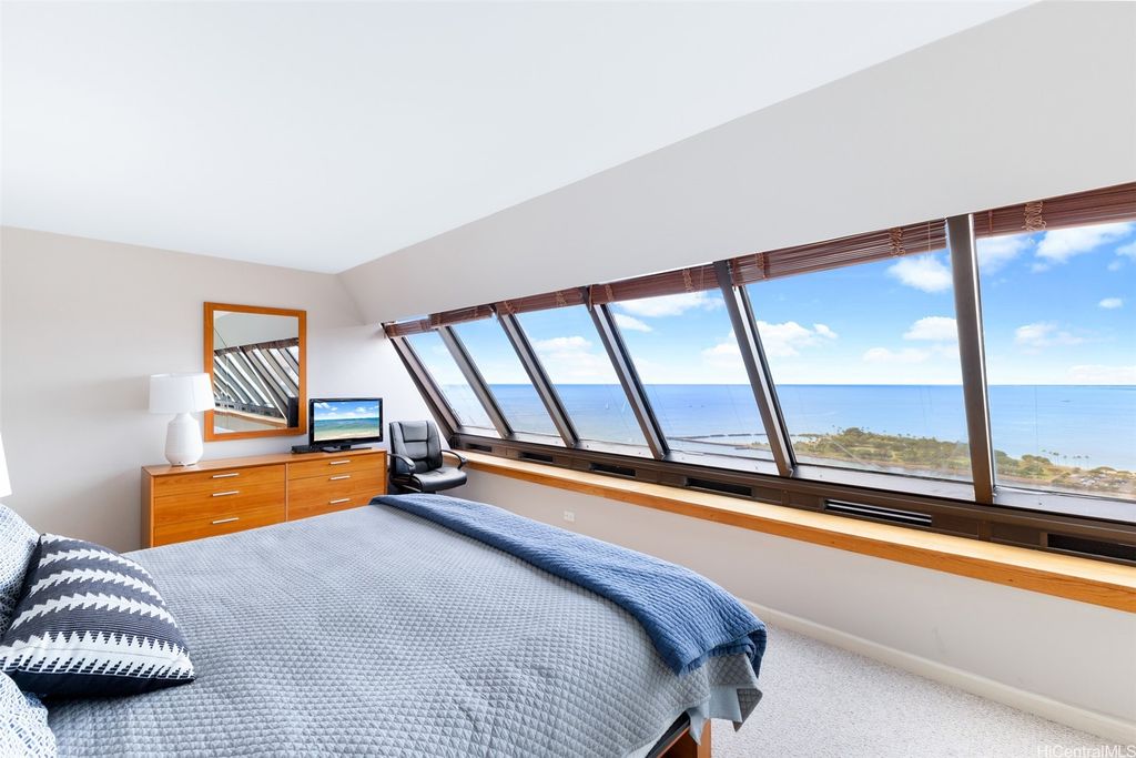 1778 Ala Moana Boulevard PH14, Honolulu, HI 96815