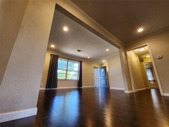 2822 Sunny Hill Lane, Farmers Branch, TX 75234