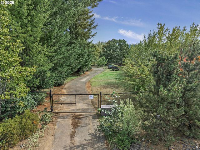 44174 Se PAGH Rd, Sandy, OR 97055