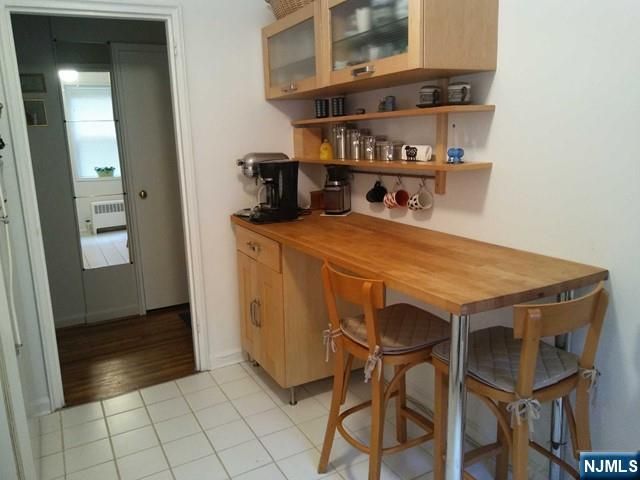 2350 Linwood Avenue 1D, Fort Lee, NJ 07024