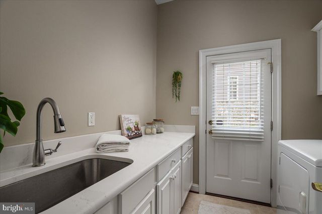 43464 CALPHAMS MILL CT, Leesburg, VA 20176